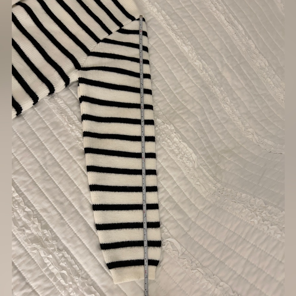 Striped Button Front Cardigan - Picture 6 of 12